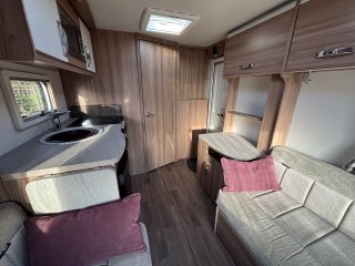 /photos/10144/754fe543-209e-3b74-0e9f-4a7d928e286f_i320x240.jpg