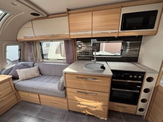 /photos/10144/759953ed-ae32-dc73-a30d-86ef05ee4c14_i320x240.jpg