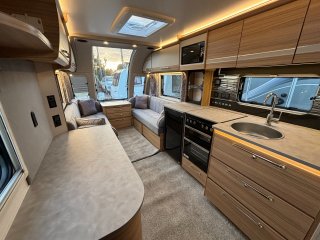 /photos/10144/8d056549-9ac6-7be9-79ce-3fd52ee2fe26_i320x240.jpg