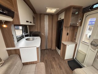 /photos/10144/900691bd-36b5-098d-9263-5a9c9ffca082_i320x240.jpg