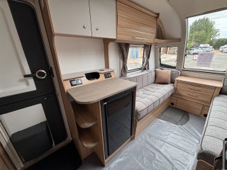 /photos/10144/c1cdbcdb-5060-2d17-f92f-92572cb240d5_i320x240.jpg